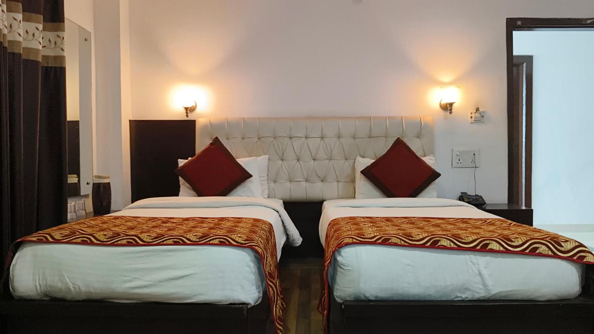 Hotel Samovar By Goyal Hotel Agra  Exterior photo
